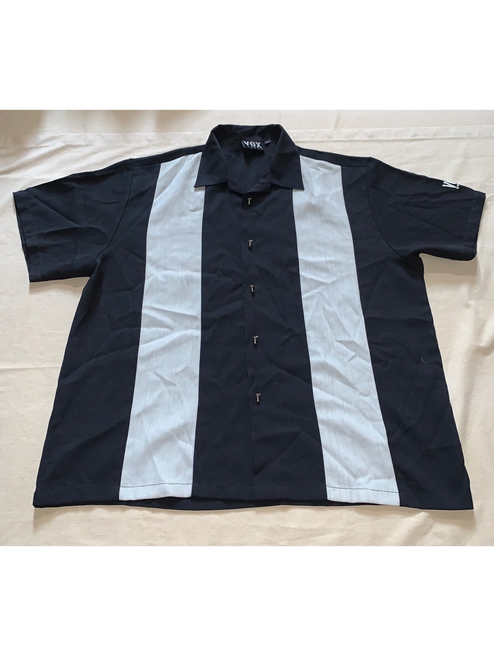 VOX Vodka Black and Gray Short Sleeve Button Front Shirt Size XL